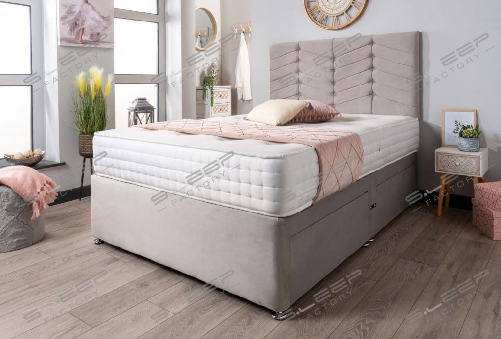 The Evinos Bed Set Plush